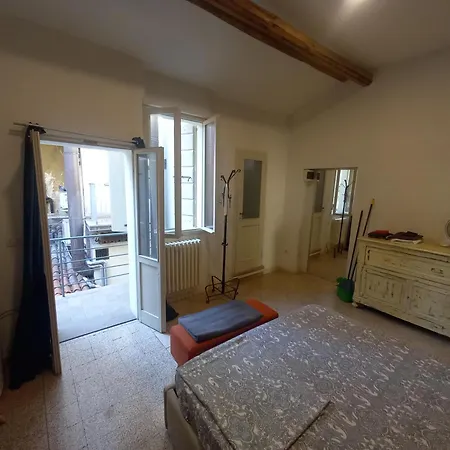 - Solo Locazioni Oltre 29 Giorni Διαμέρισμα