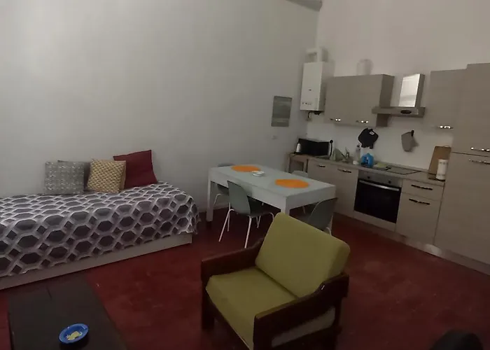 - Solo Locazioni Oltre 29 Giorni 아파트 *