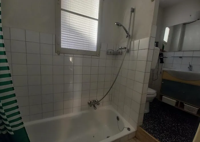 - Solo Locazioni Oltre 29 Giorni *