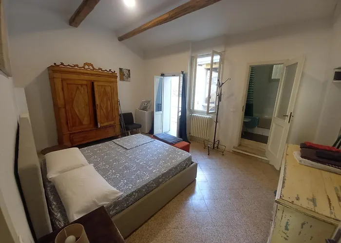 - Solo Locazioni Oltre 29 Giorni * Faenza